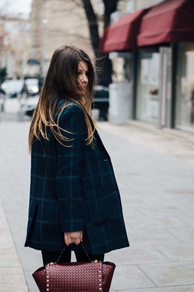 Women's apparel